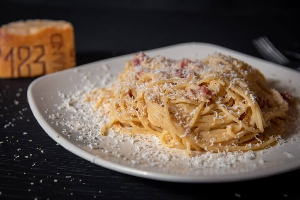 fredagsmat pasta carbonara