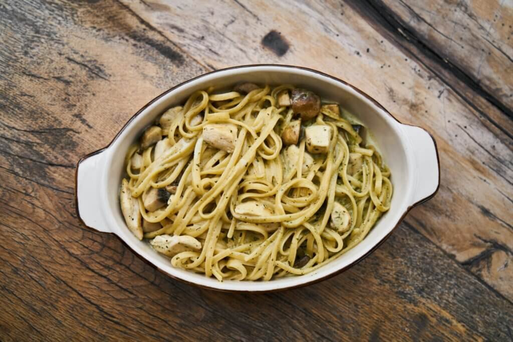 Kycklingpasta med pesto, middagstips